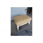 Пуф Carpenter 208 білий тканина А39