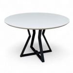 Стол круглый дизайнерский Sigma (Сигма) из дерева d-100