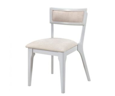 Стильний дерев'яний стілець Малага білий з м'якою оббивкою Стильний дерев'яний стілець Малага білий з м'якою оббивкою