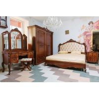 Класична спальня Флоренція Sofiya 180*200 см із МДФ, горіх з патиною, матовий