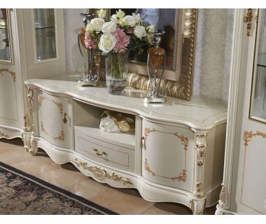 Тумба под ТВ классическая Неаполь в гостиную, кремовая с золотой патиной, глянец