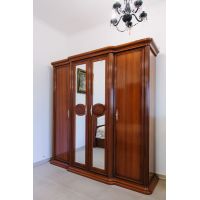 Шафа класична 4Д Валенсія Sofiya горіх