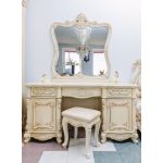 Туалетний столик із дзеркалом Рафаела Sofiya у класичному стилі