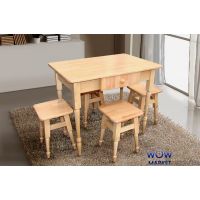 Комплект кухонный стол и 4 табурета Микс-Мебель