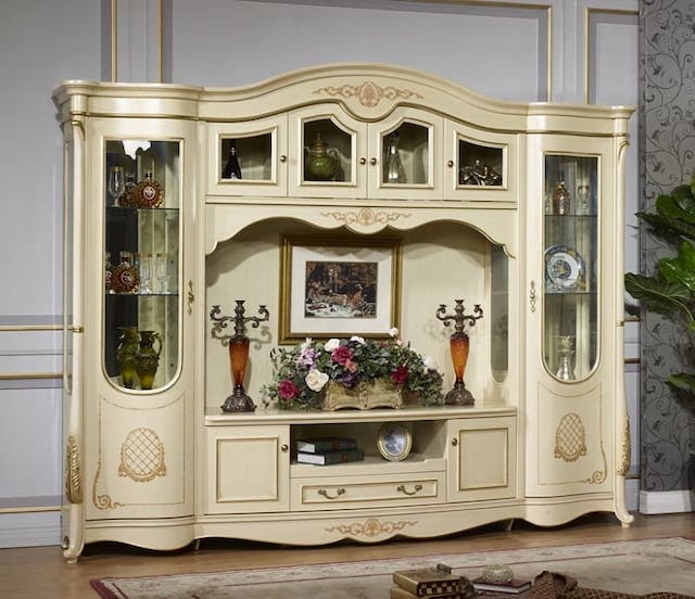 Класичні меблі для вітальні та спальні — білі стінки, вітрини, комоди